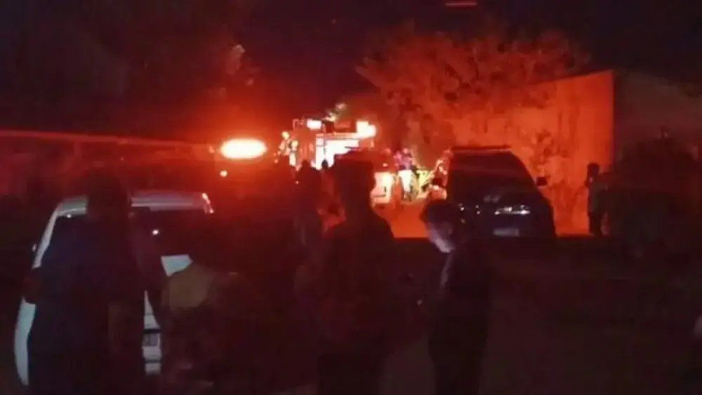 Isqueiro é encontrado perto de sofá onde menino morreu em incêndio em Terenos